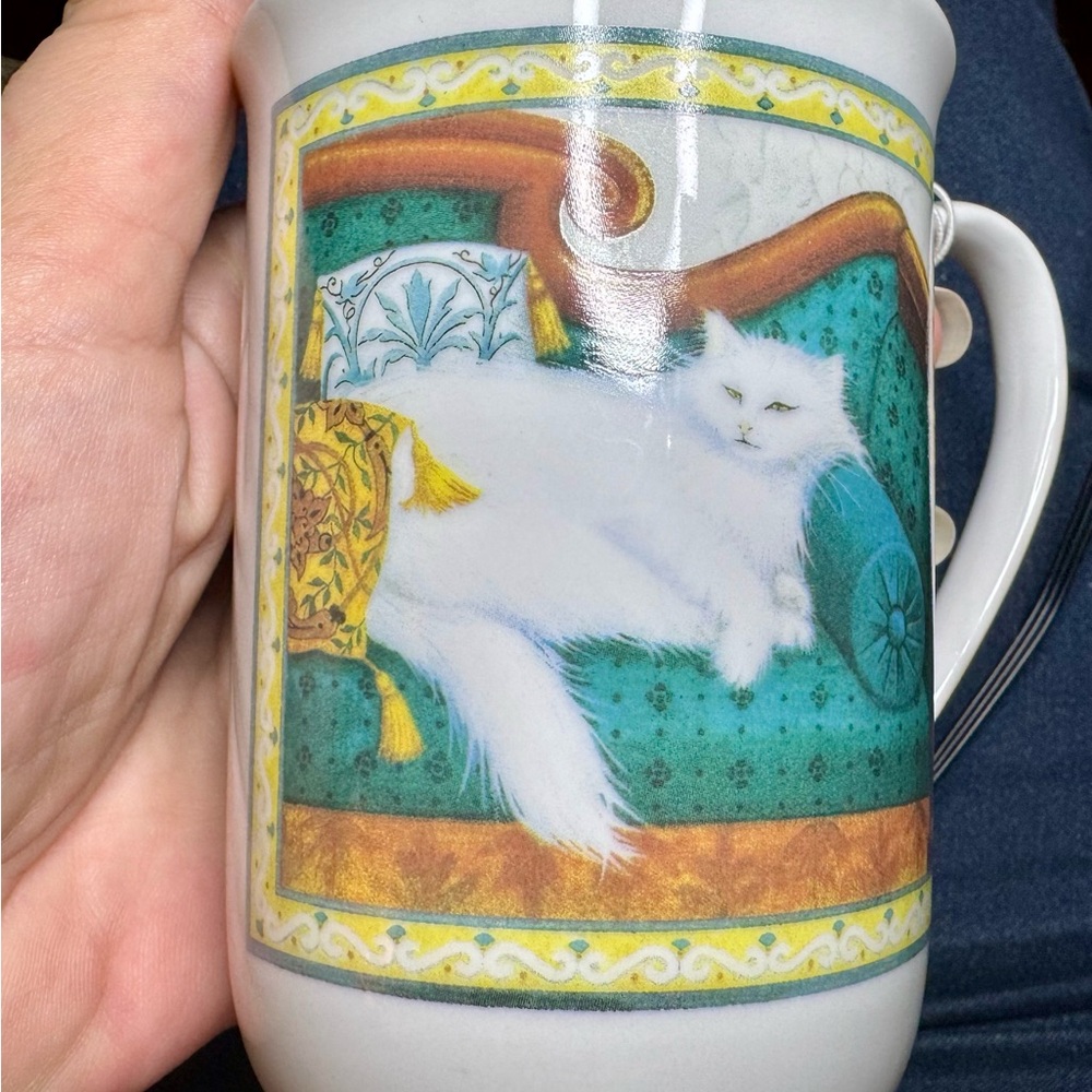 80’s Vintage Charming White and Green Cat Mug for Dining